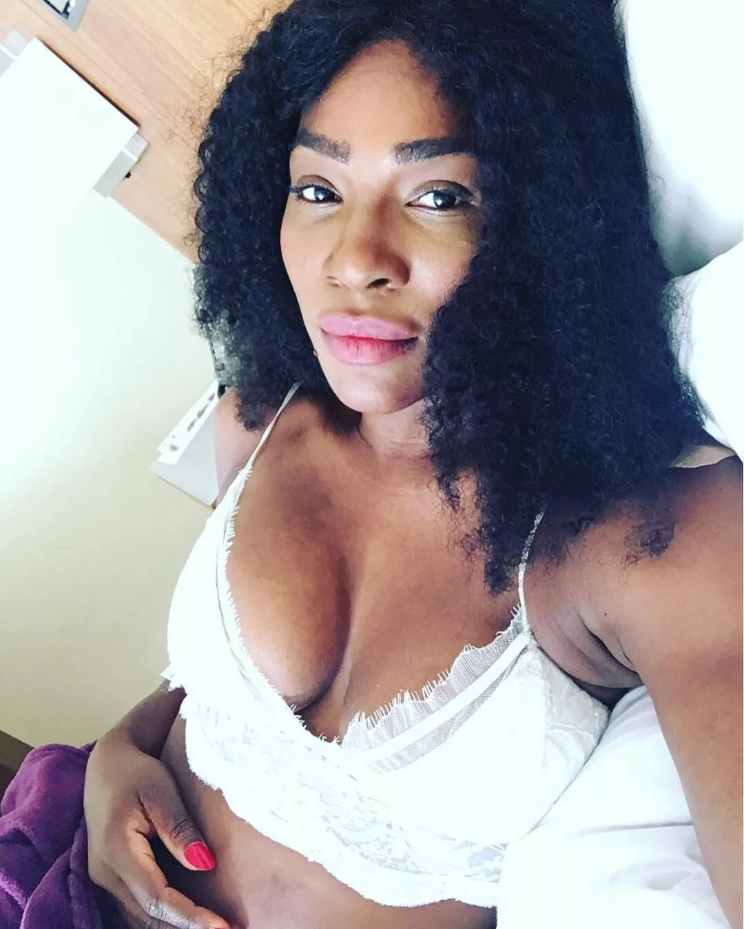 Tyra Banks Upskirt Pussy Exposed - Serena Williams Nude Pics & Sexy *NSFW* Videos